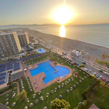 Playamar Waterfront Exclusive Apartment And Views Tower 2 Fl 14 Торемолинос Екстериор снимка