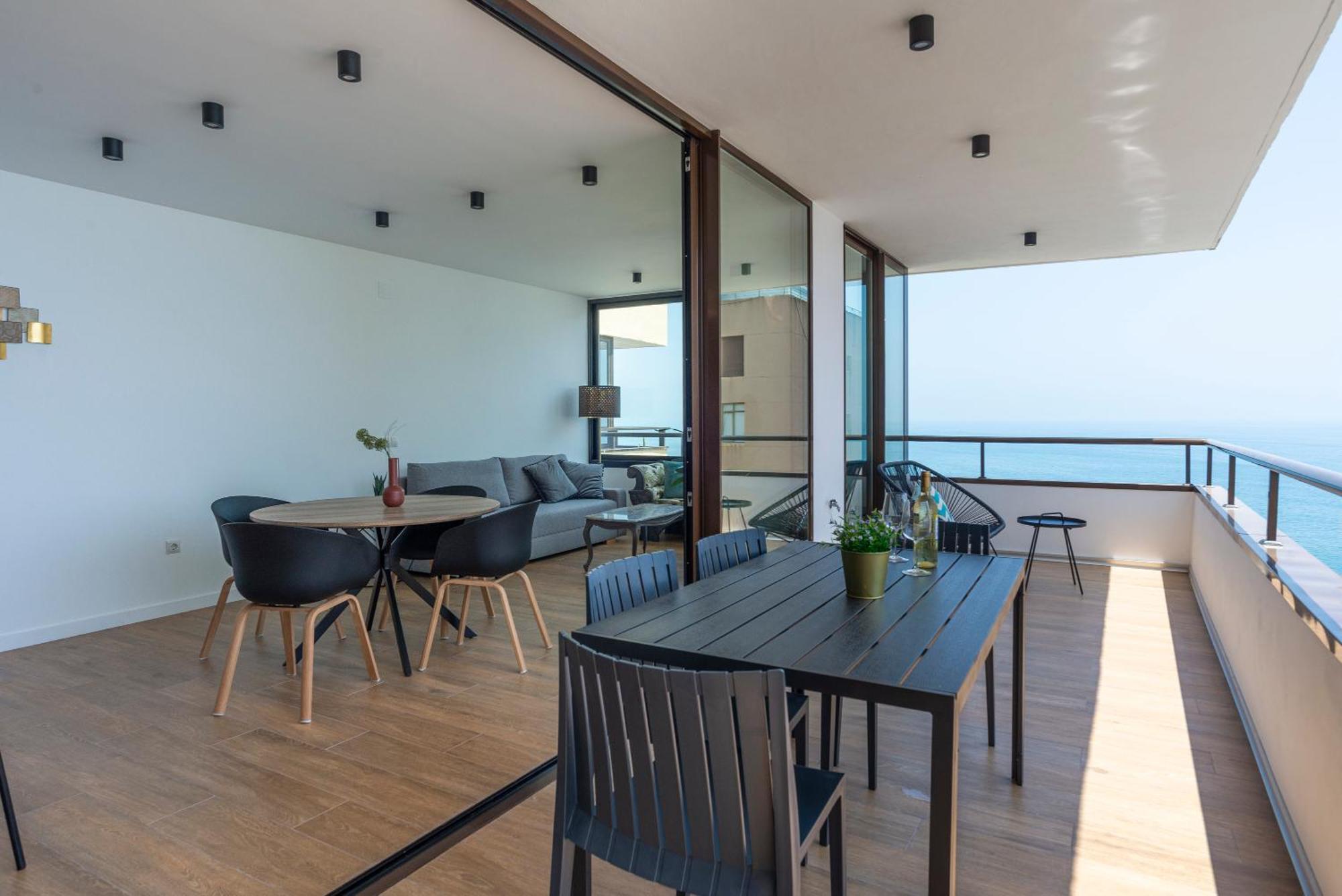 Playamar Waterfront Exclusive Apartment And Views Tower 2 Fl 14 Торемолинос Екстериор снимка