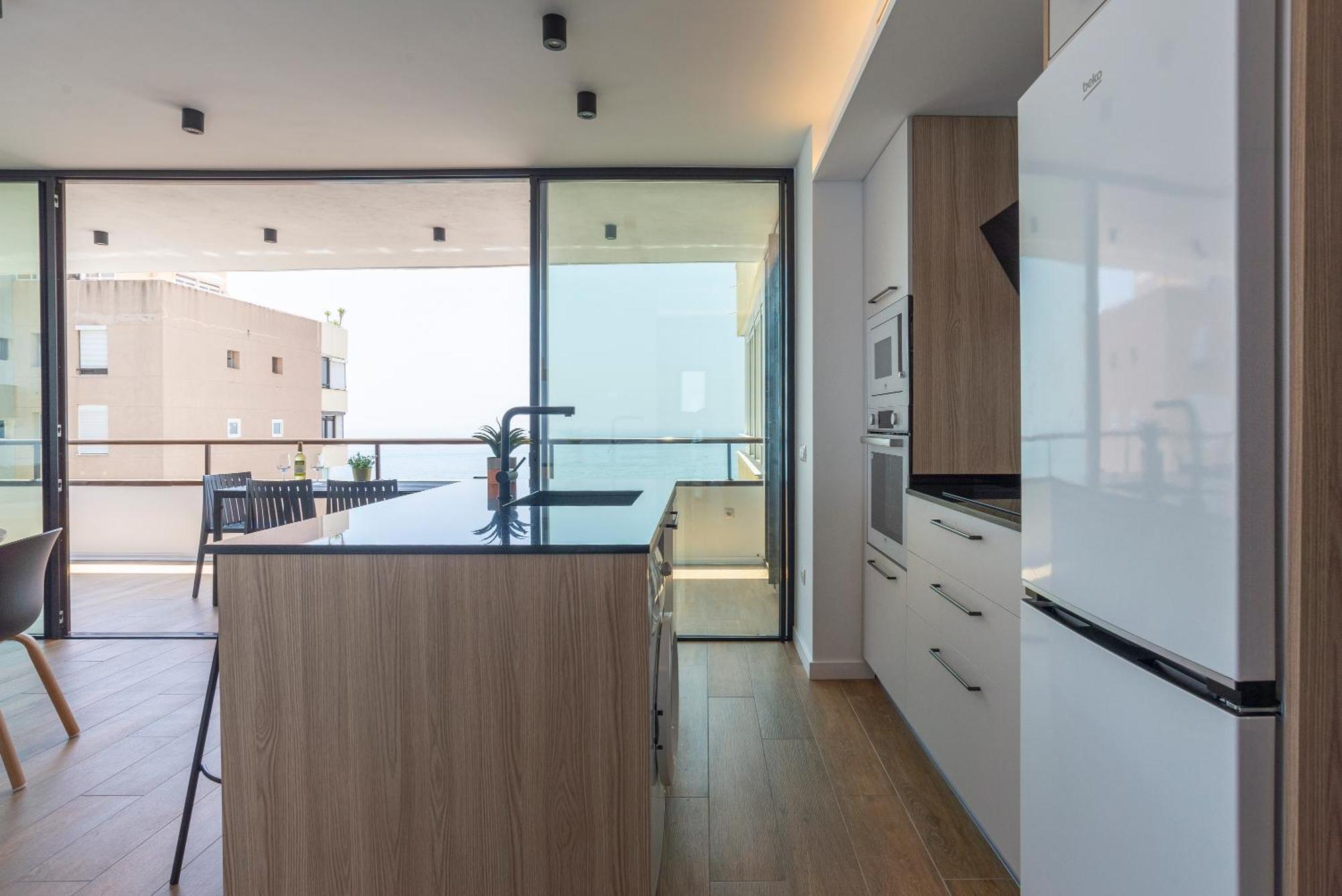 Playamar Waterfront Exclusive Apartment And Views Tower 2 Fl 14 Торемолинос Екстериор снимка