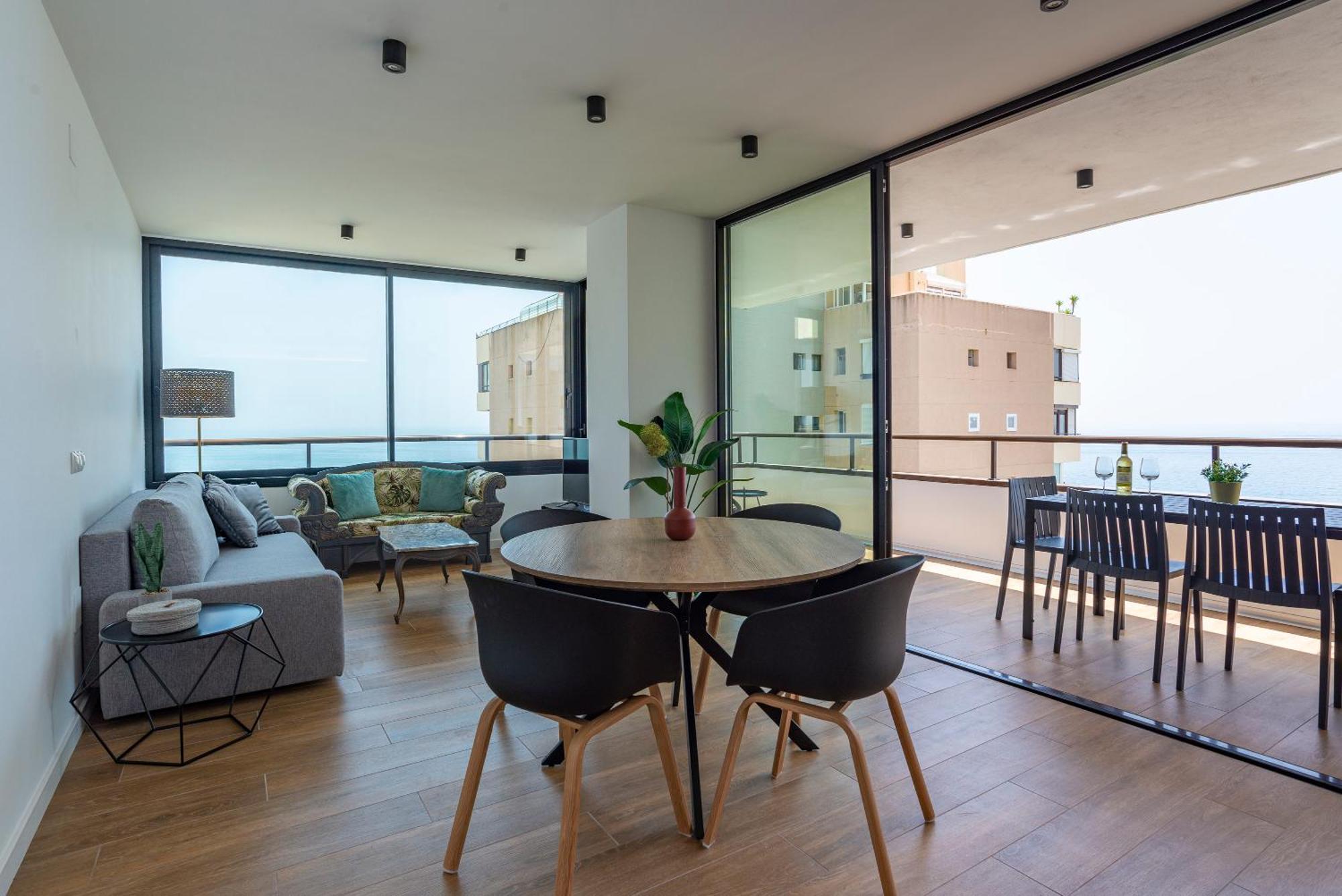 Playamar Waterfront Exclusive Apartment And Views Tower 2 Fl 14 Торемолинос Екстериор снимка