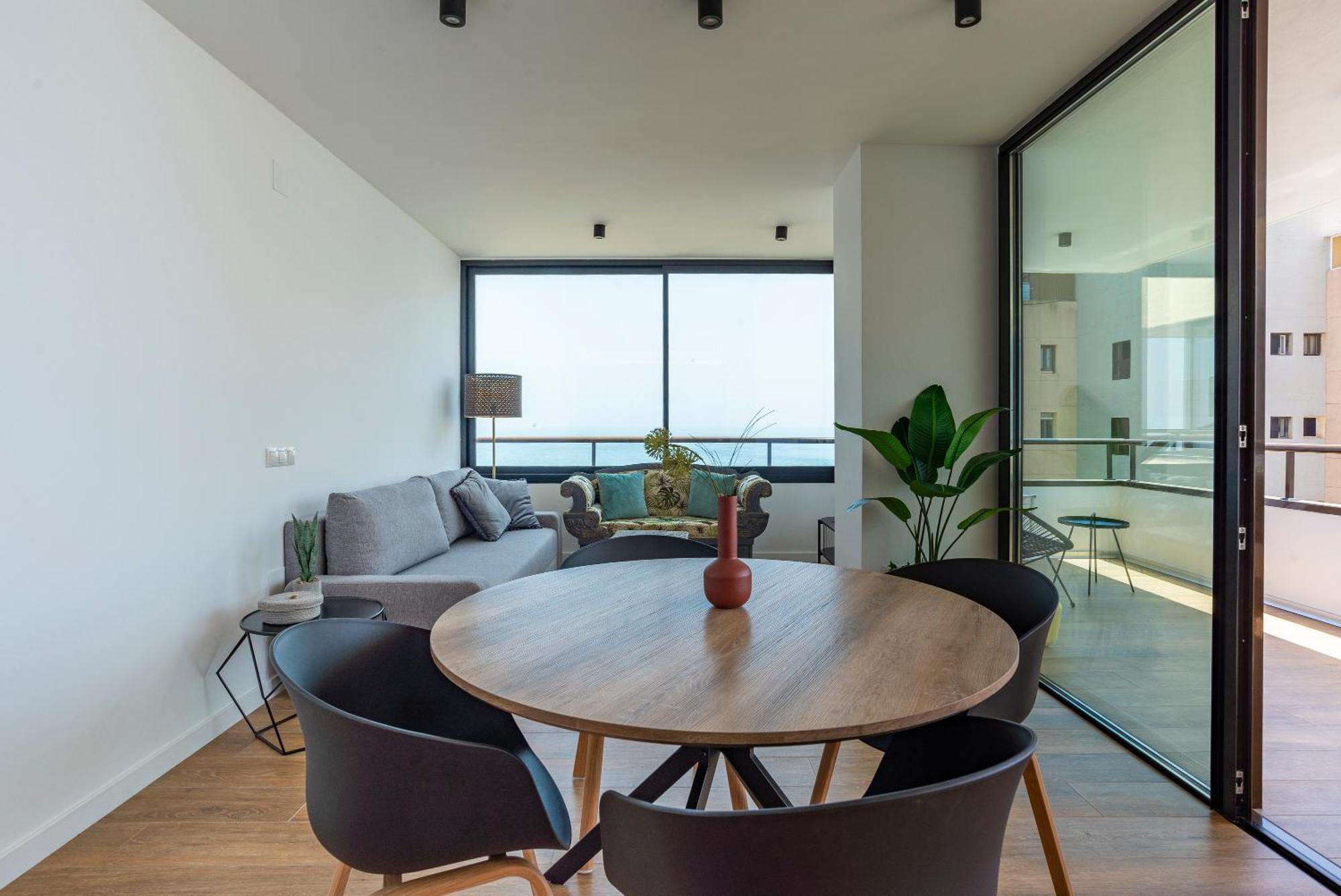 Playamar Waterfront Exclusive Apartment And Views Tower 2 Fl 14 Торемолинос Екстериор снимка