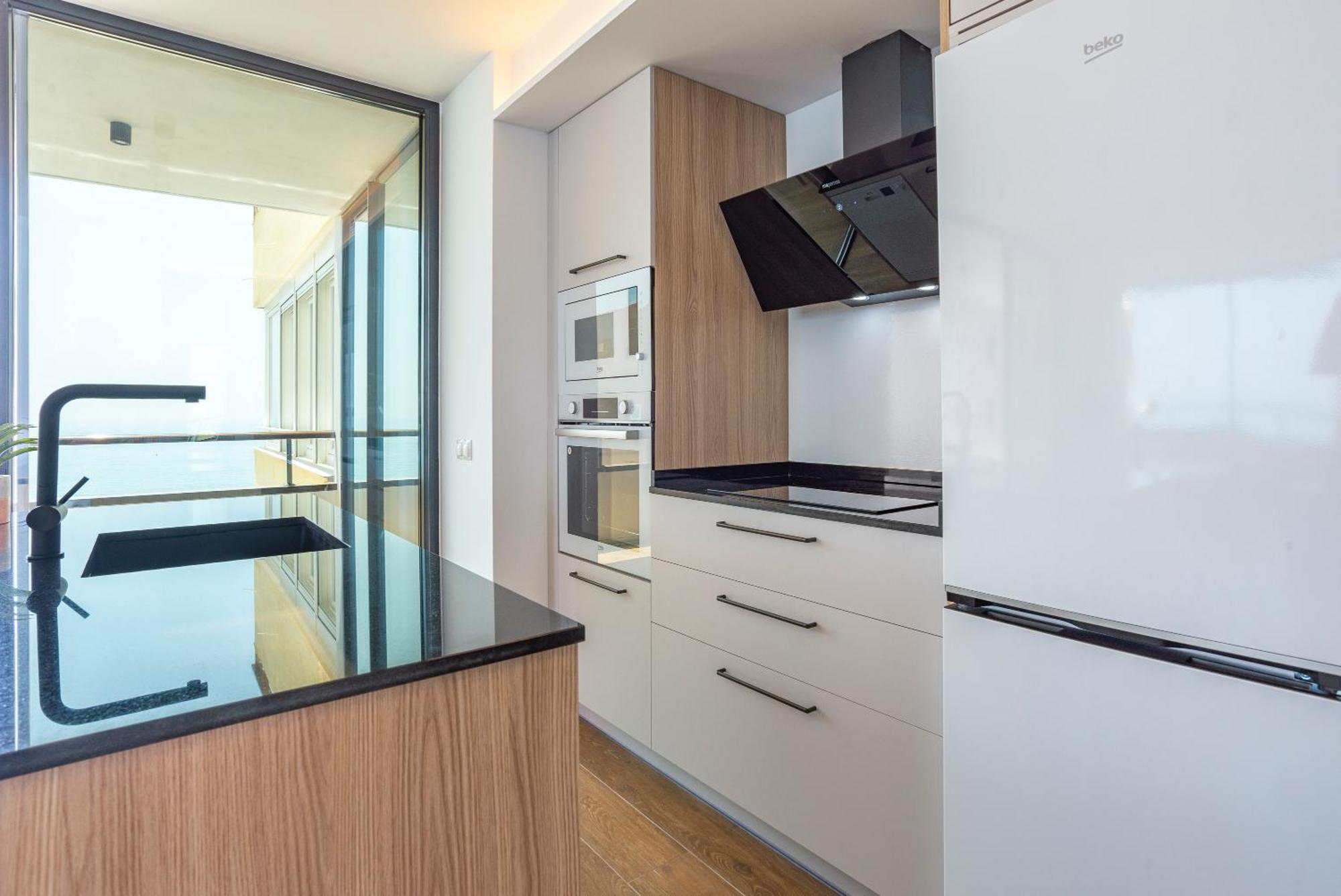 Playamar Waterfront Exclusive Apartment And Views Tower 2 Fl 14 Торемолинос Екстериор снимка